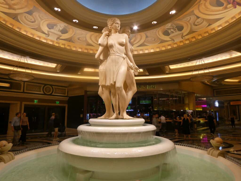 Forum Shops