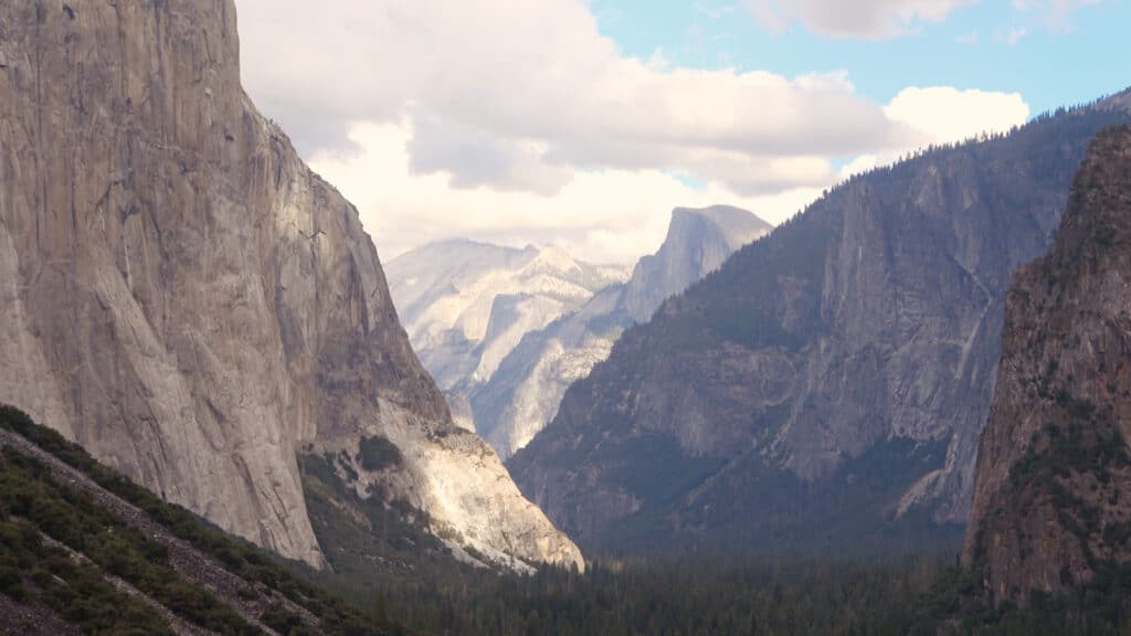 Tunnel View